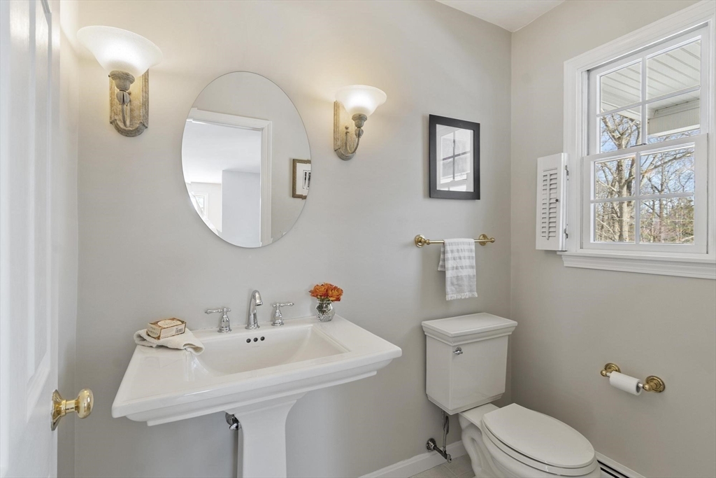 36 Kieran Road North Andover, MA 01845 - Photo 24 of 42