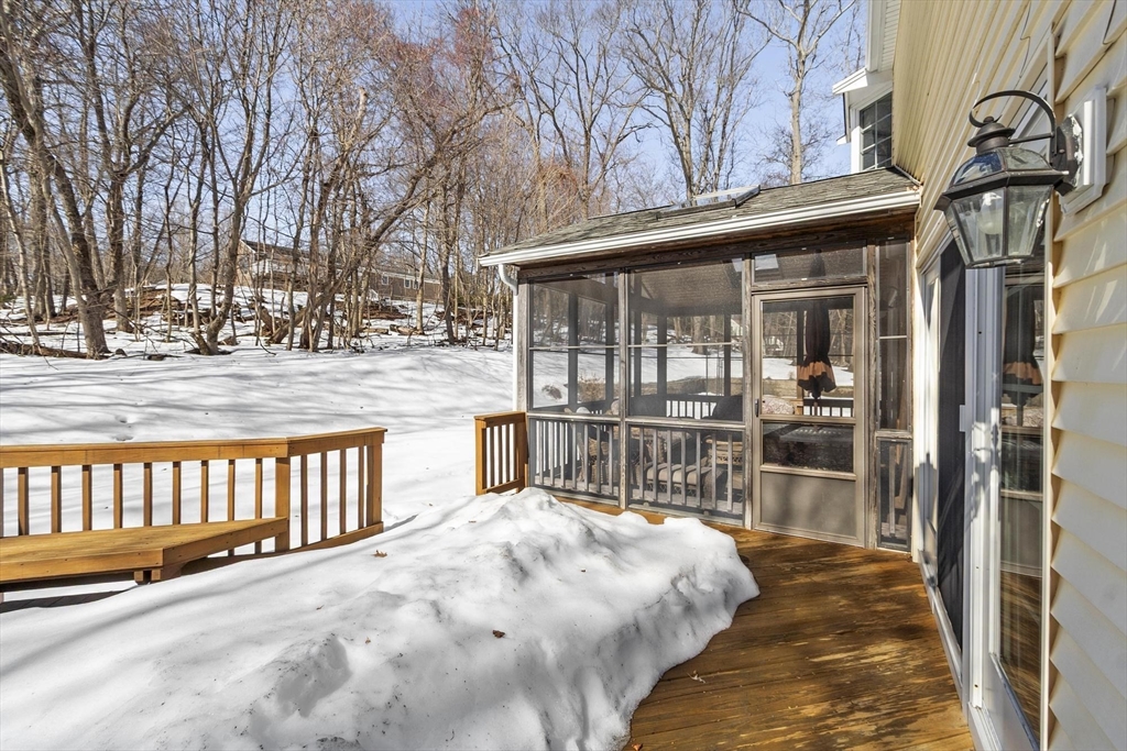 36 Kieran Road North Andover, MA 01845 - Photo 3 of 42