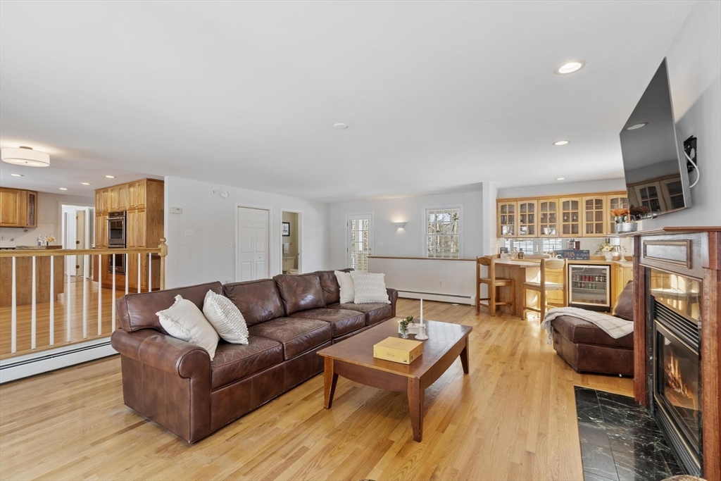 36 Kieran Road North Andover, MA 01845 - Photo 8 of 42