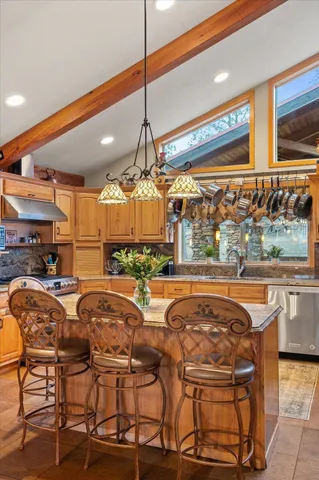 $1,350,000 | 5555 West Mckenzie Woolard Road, Deer Park, WA 99006