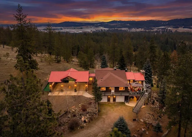 $1,350,000 | 5555 West Mckenzie Woolard Road, Deer Park, WA 99006
