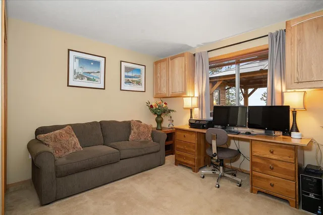 $1,350,000 | 5555 West Mckenzie Woolard Road, Deer Park, WA 99006