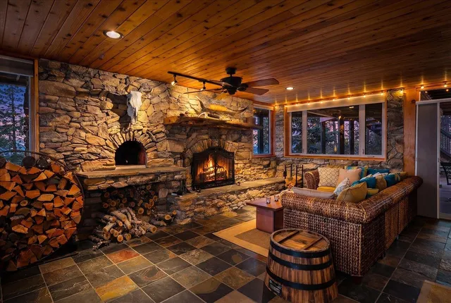 $1,350,000 | 5555 West Mckenzie Woolard Road, Deer Park, WA 99006