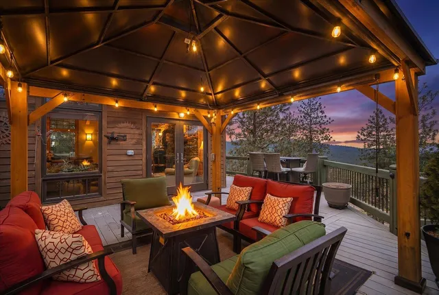 $1,350,000 | 5555 West Mckenzie Woolard Road, Deer Park, WA 99006