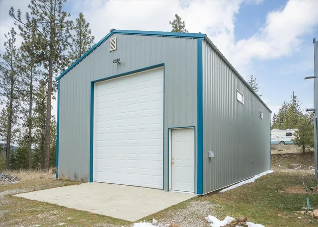 $1,350,000 | 5555 West Mckenzie Woolard Road, Deer Park, WA 99006