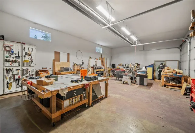 $1,350,000 | 5555 West Mckenzie Woolard Road, Deer Park, WA 99006