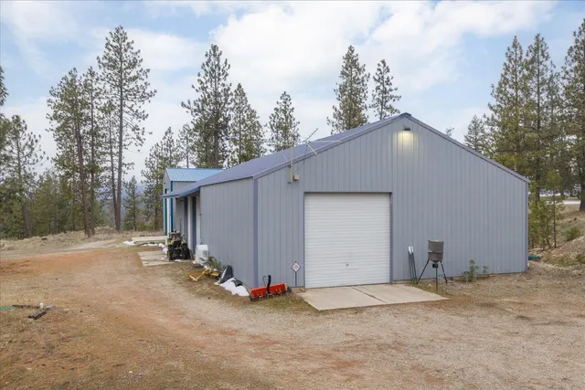 $1,350,000 | 5555 West Mckenzie Woolard Road, Deer Park, WA 99006