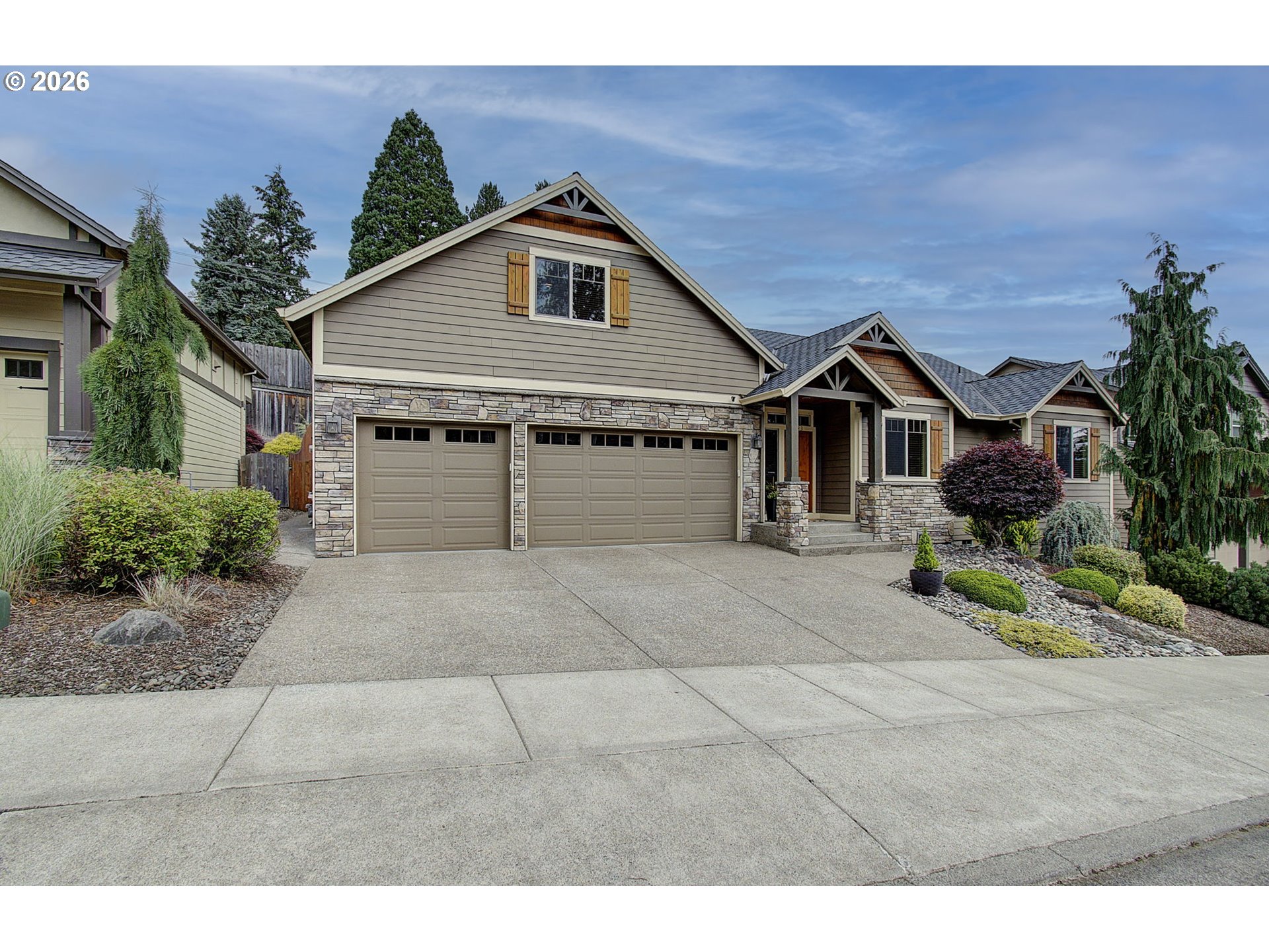 553 Southeast 23rd Terrace Gresham, OR 97080 - Photo 3 of 41