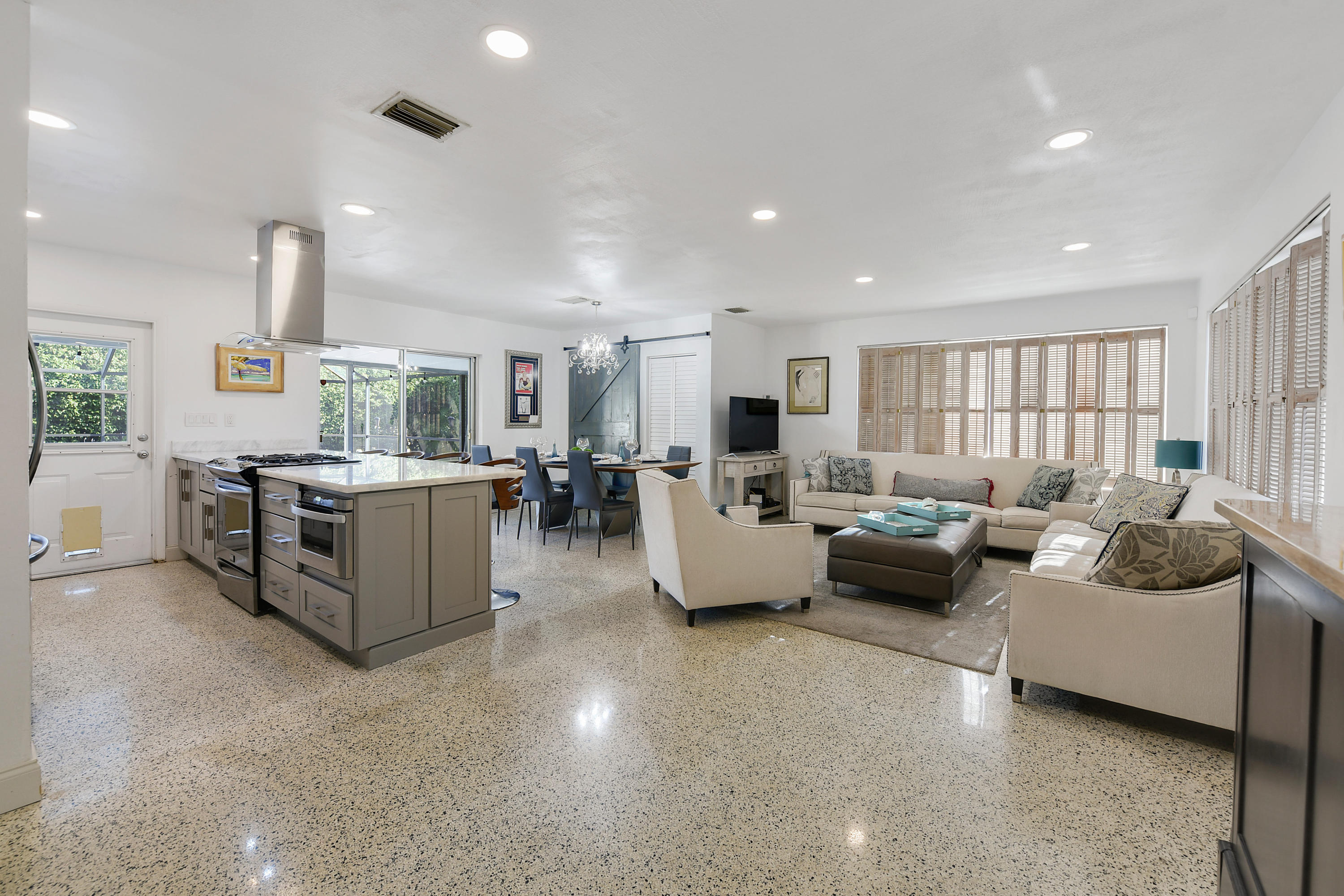 1264 Northwest 7th Street Boca Raton, FL 33486 - Photo 8 of 46 1264 NW 7th St Boca Raton FL-print-005-0