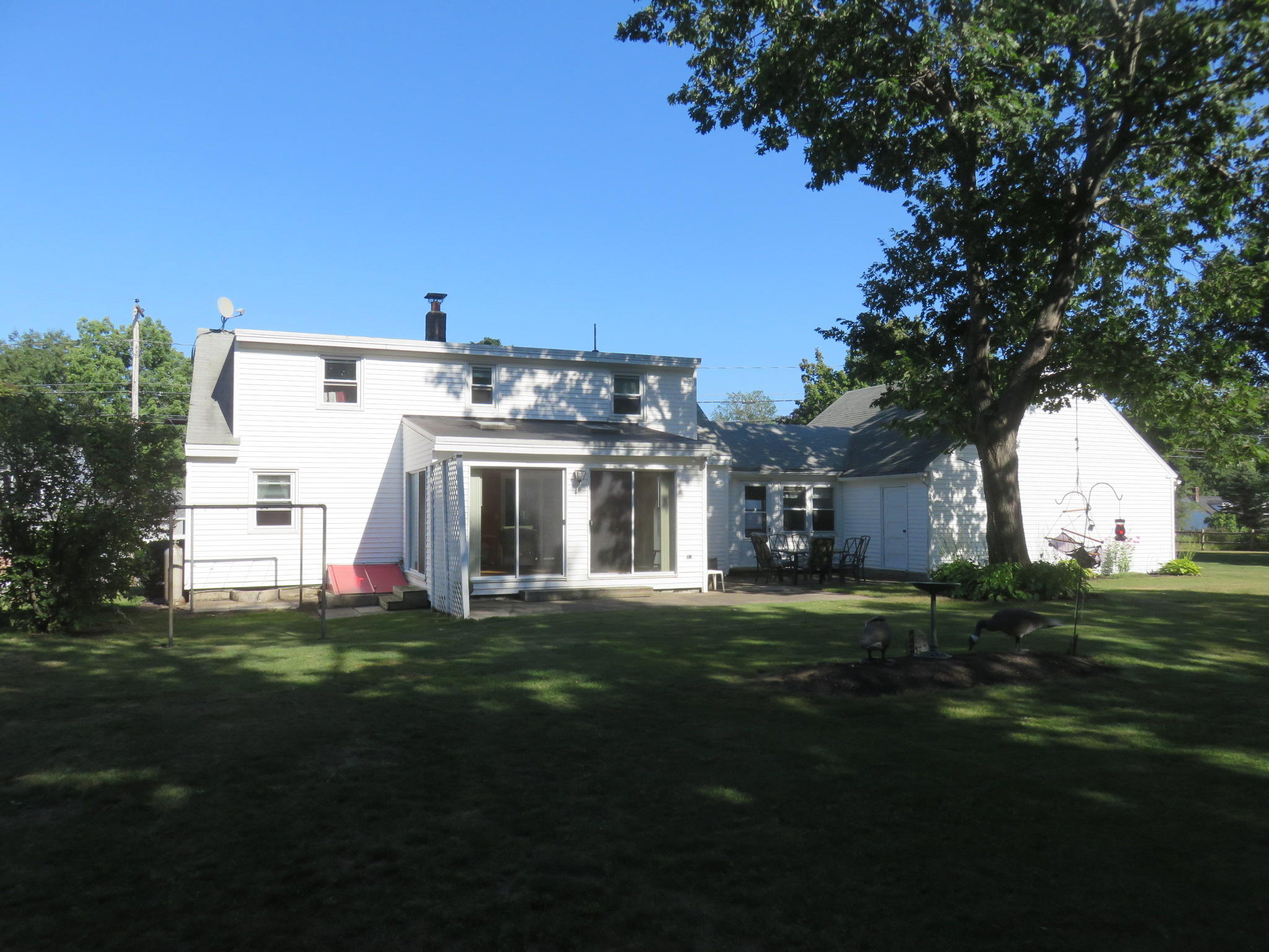 101 Twombley Road Sanford, ME 04073 - Photo 3 of 29 IMG_8315
