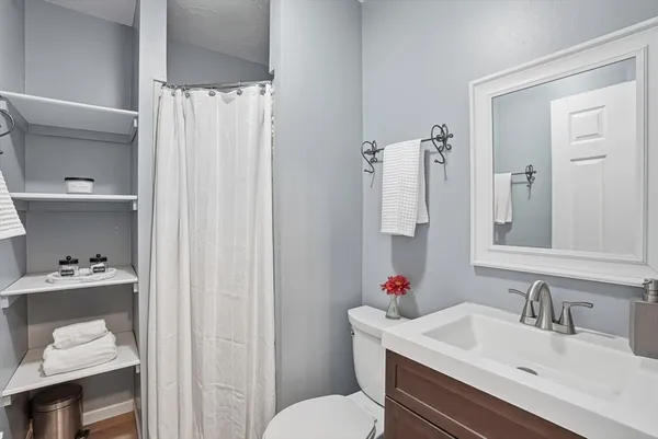 $765,000 | 1 South Street, Upton, MA 01568