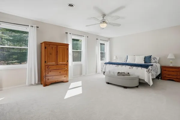 $765,000 | 1 South Street, Upton, MA 01568
