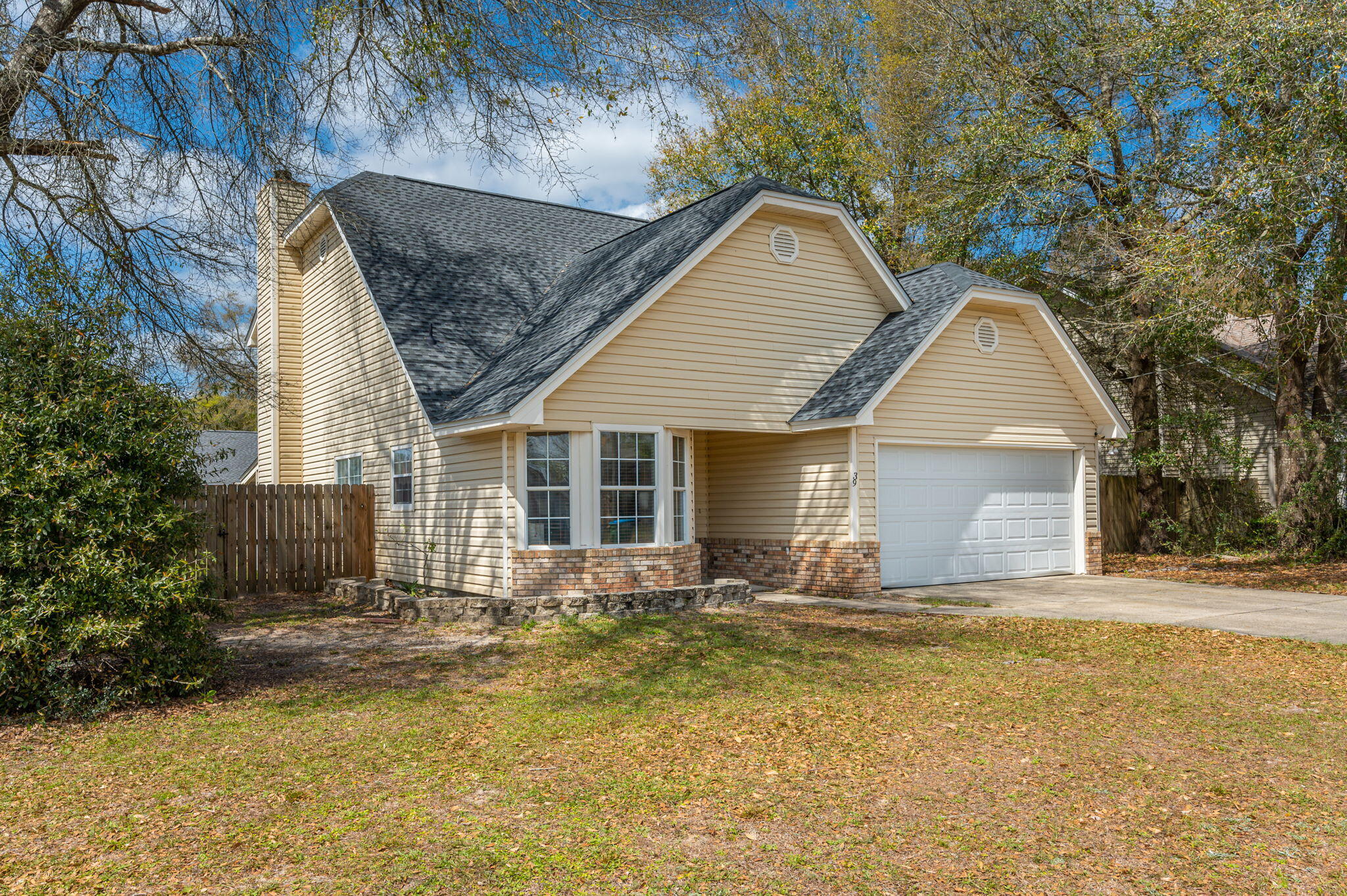 39 Regent Road Crestview, FL 32539 - Photo 2 of 43 2-web-or-mls-39 Regent Rd Exterior-2