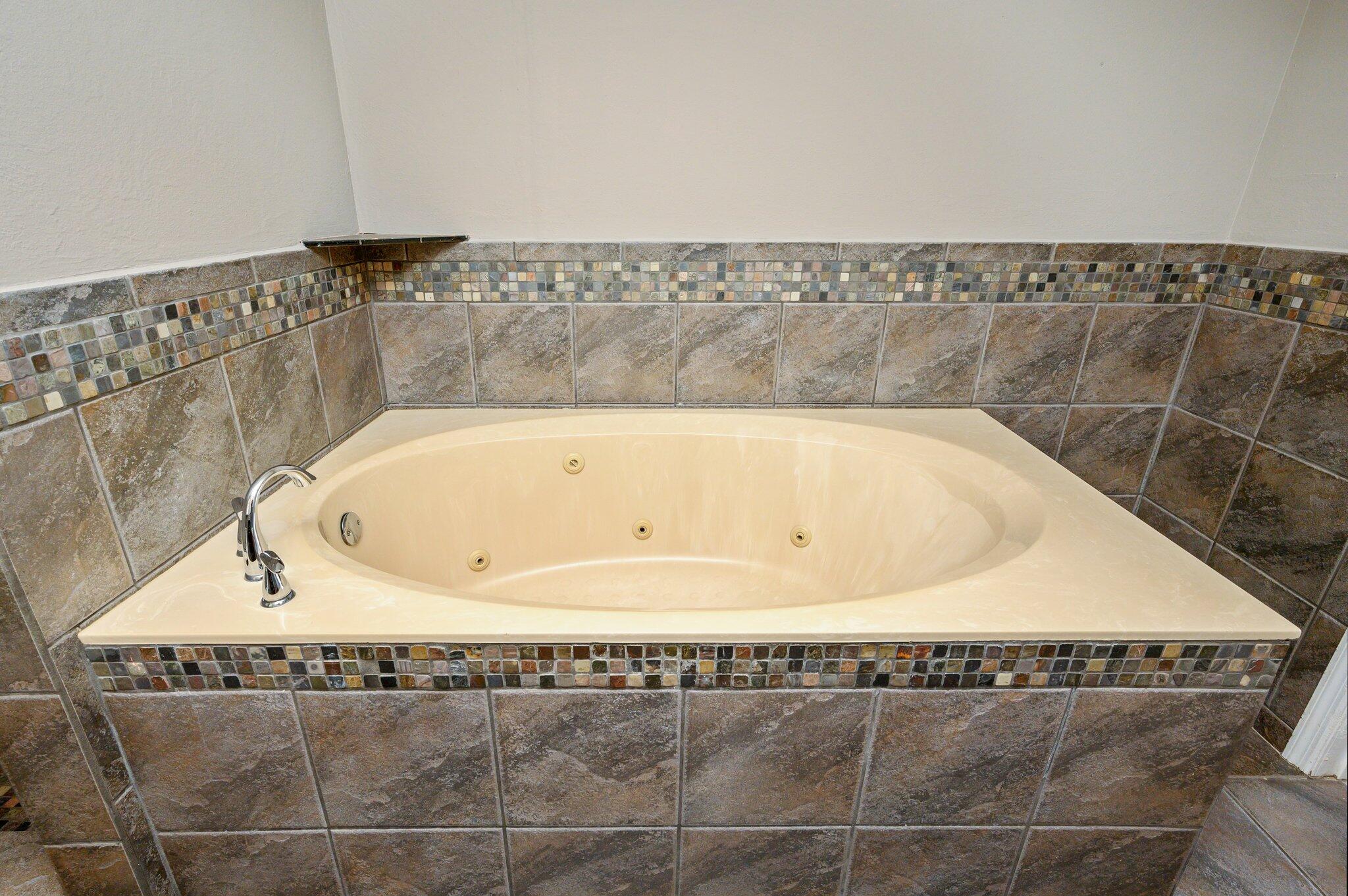 39 Regent Road Crestview, FL 32539 - Photo 26 of 43 26-web-or-mls-39 Regent Rd-22
