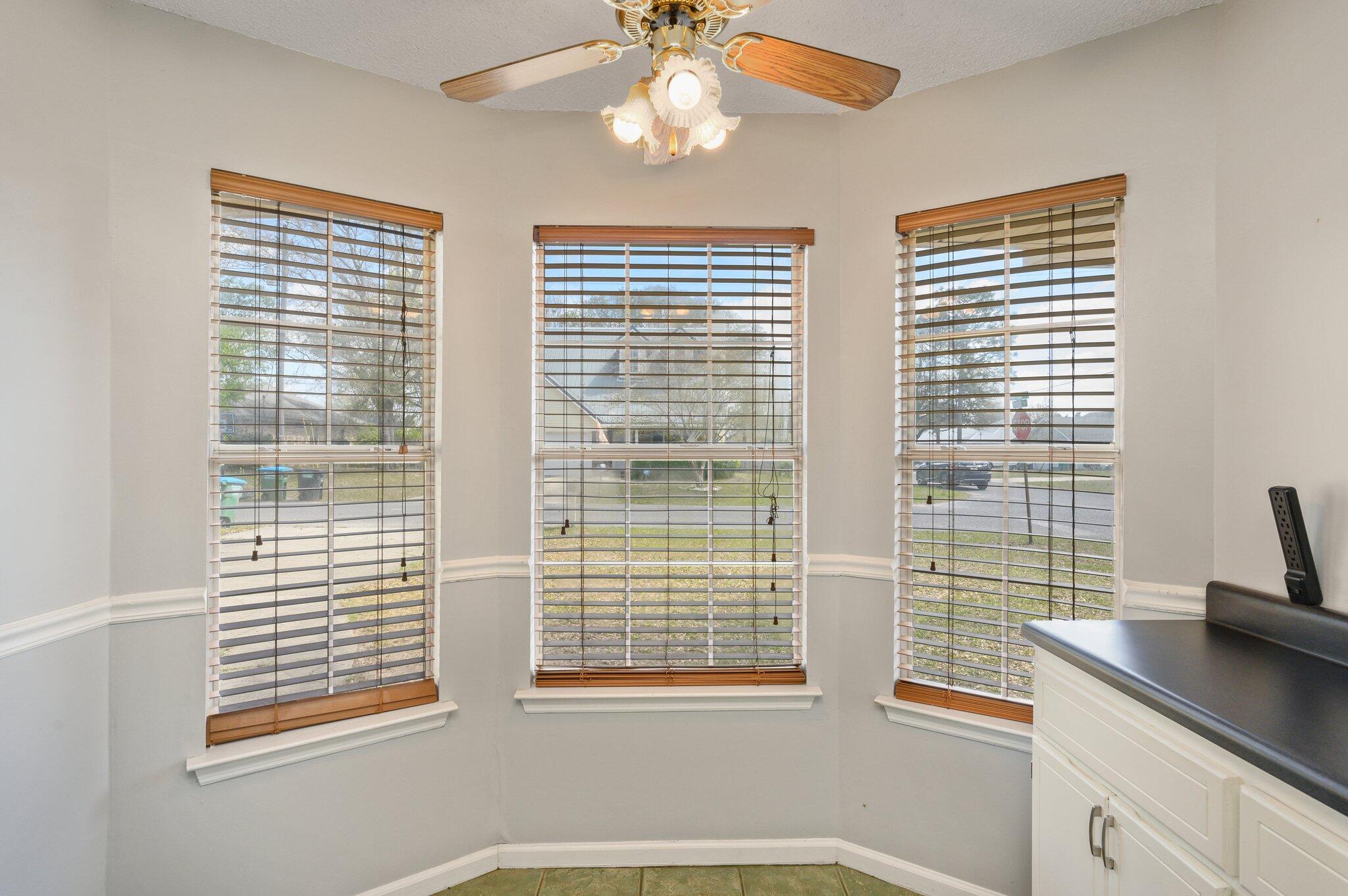 39 Regent Road Crestview, FL 32539 - Photo 10 of 43 10-web-or-mls-39 Regent Rd-31