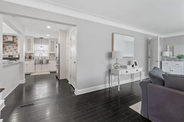 $3,595 | 5036 Richmond Drive, Edina, MN 55436