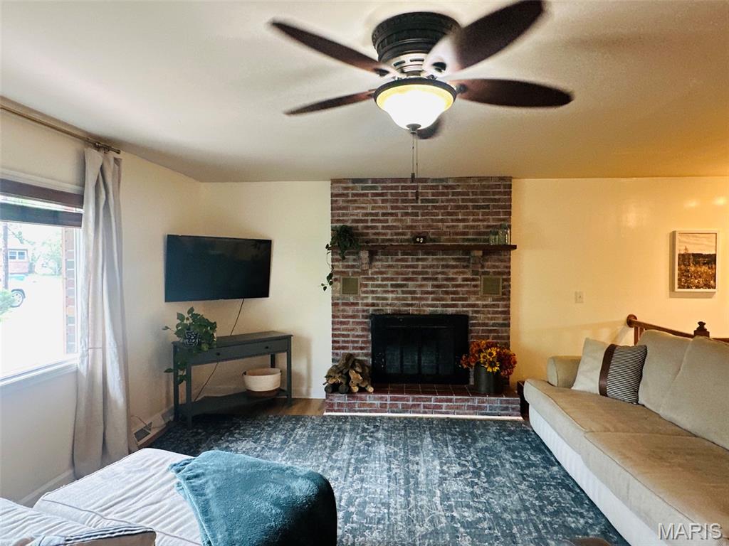 271 George Street Sullivan, MO 63080 - Photo 23 of 53