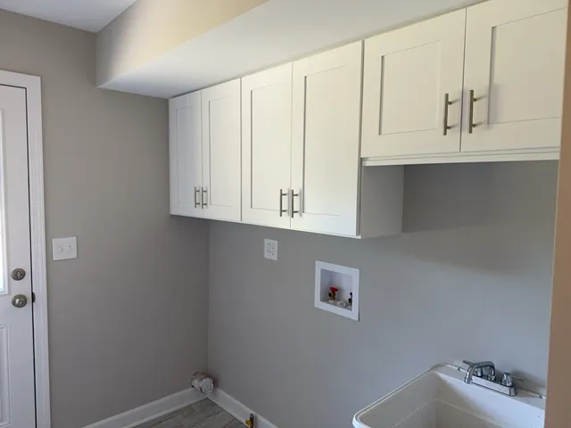 $597,500 | 6105 North Wyndwood Drive, Crystal Lake, IL 60014