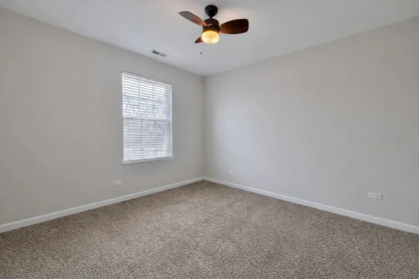 $3,000 | 2310 Shiloh Drive, Aurora, IL 60503