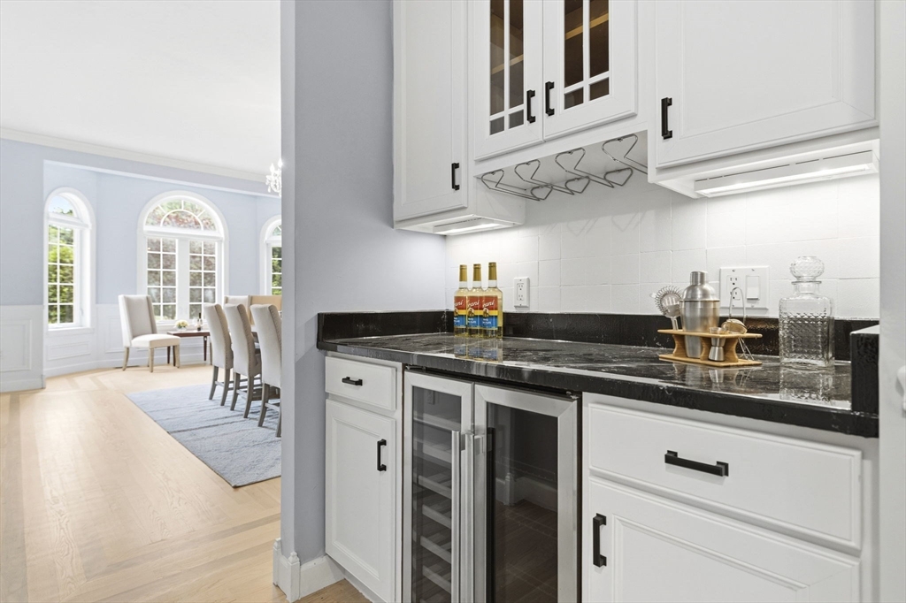2 Bridle Path Lynnfield, MA 01940 - Photo 16 of 41