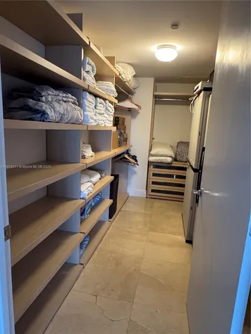 $9,000 | 1830 South Ocean Drive, Unit 1404, Hallandale Beach, FL 33009