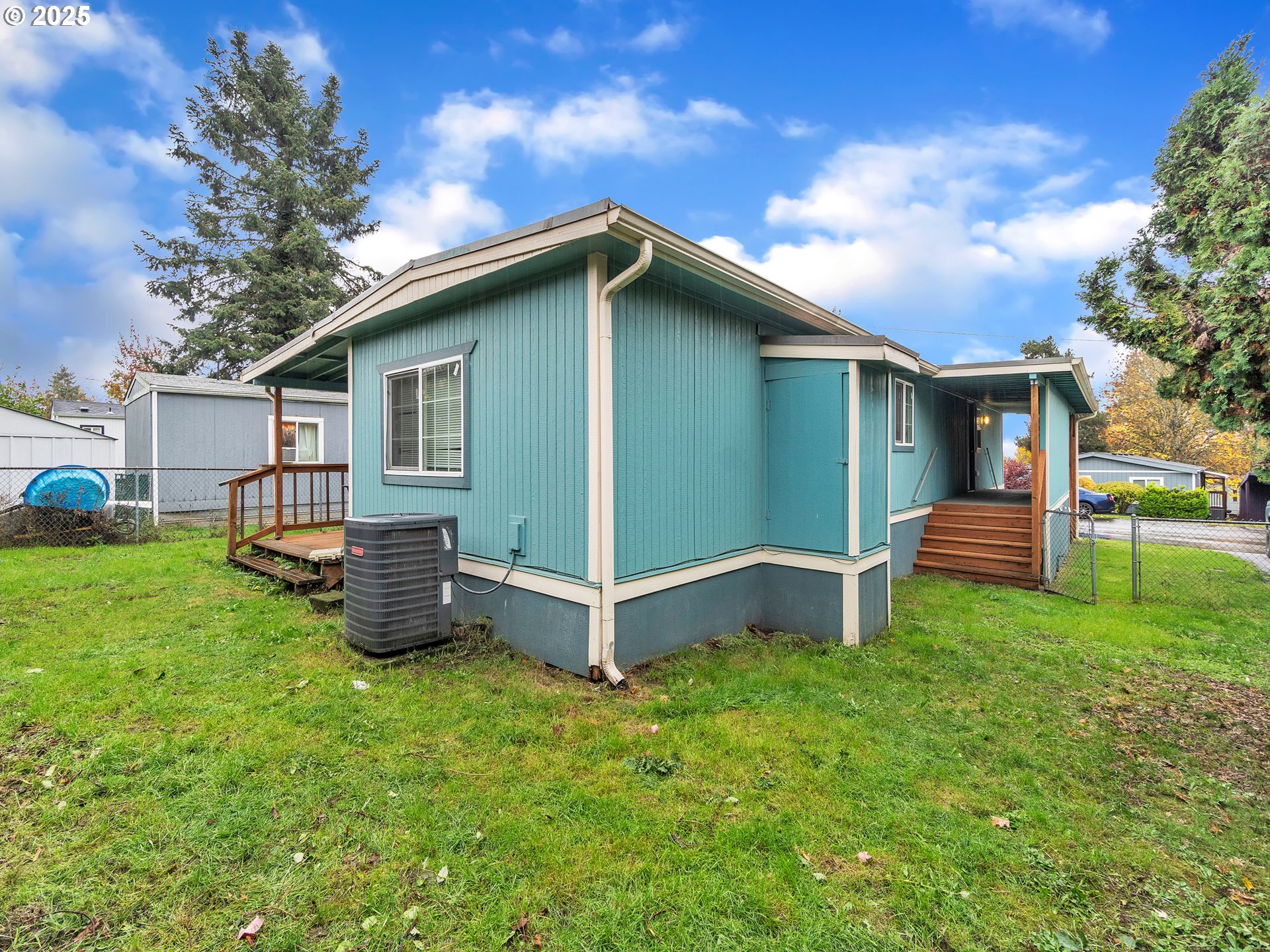 906 Southwest Alder Street, Unit 4 Dundee, OR 97115 - Photo 24 of 28