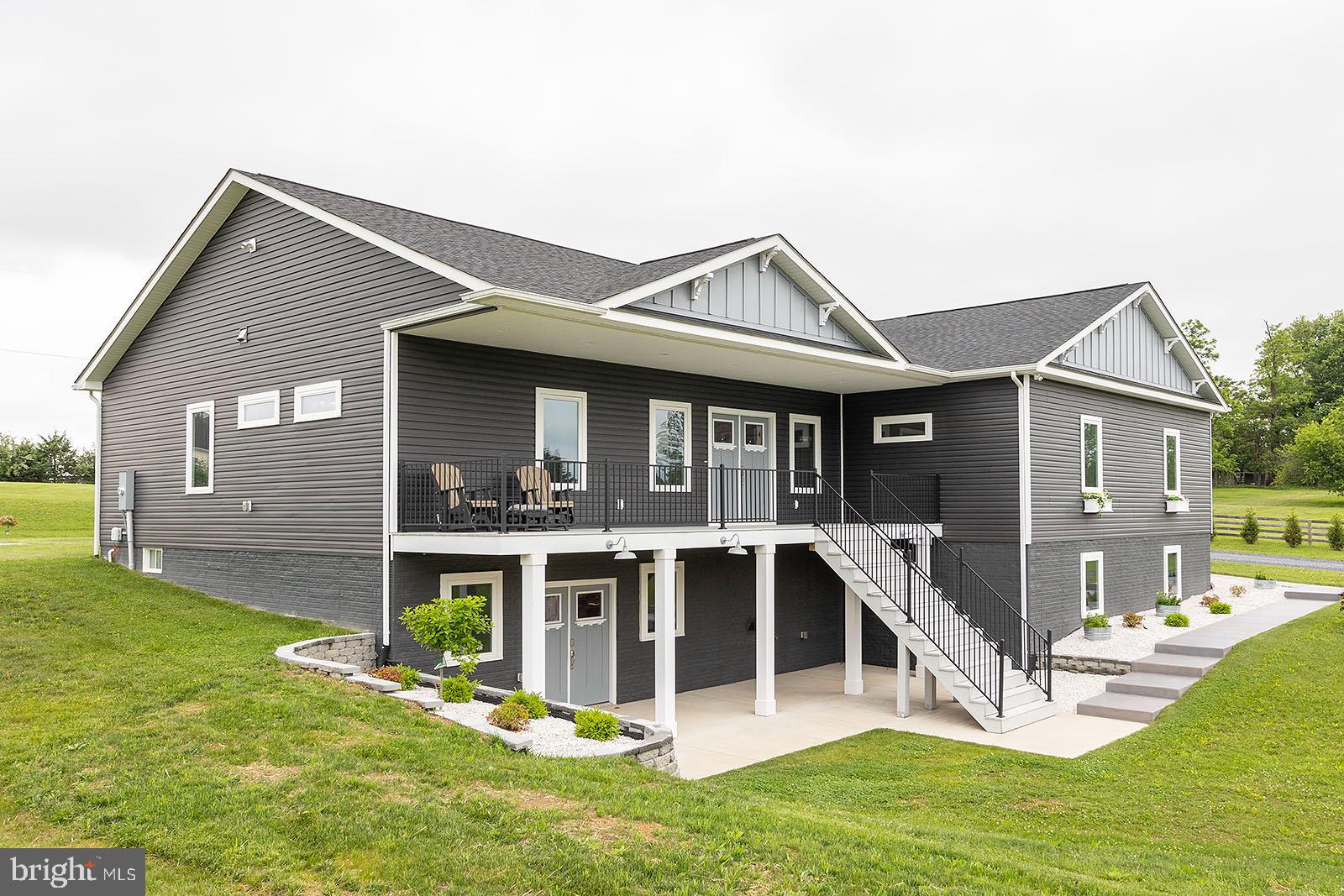 Welcome to 158 Riding Chapel Rd!