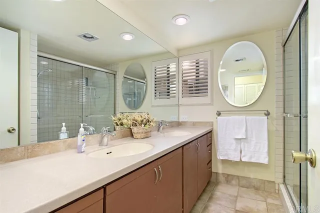 $4,500 | 911 E Avenue, Unit 203, Coronado, CA 92118