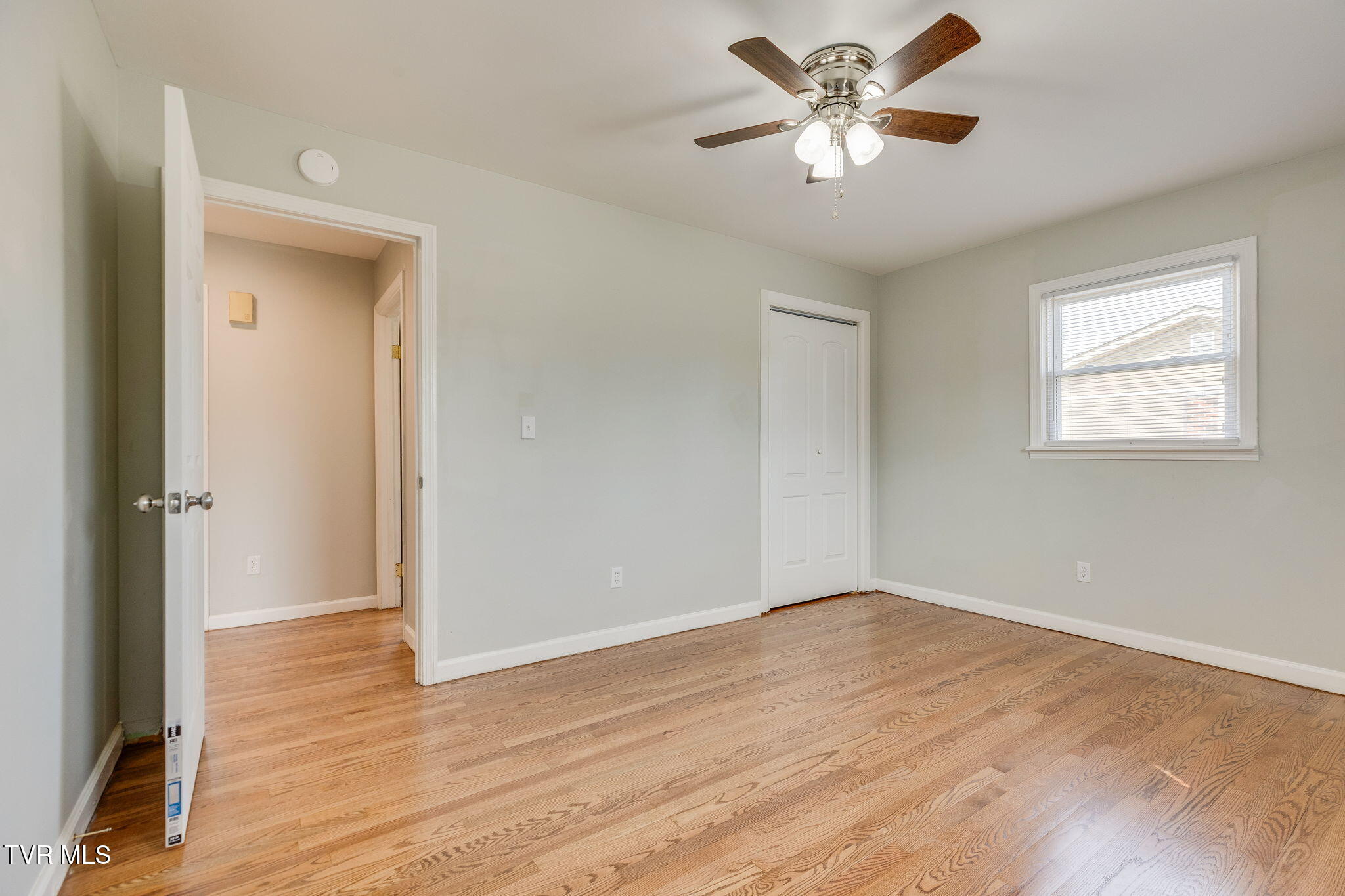 606 Pine Ridge Road, Unit 4 Johnson City, TN 37601 - Photo 16 of 25 016