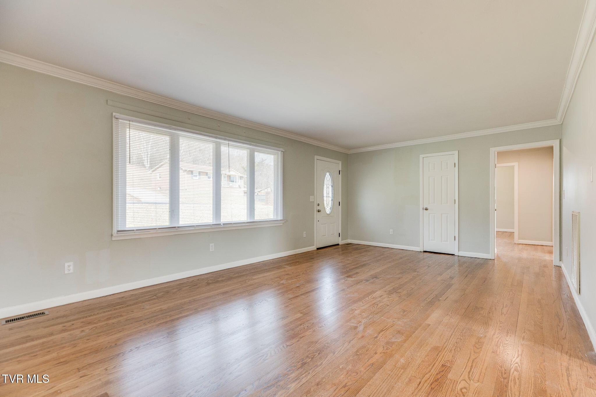 606 Pine Ridge Road, Unit 4 Johnson City, TN 37601 - Photo 6 of 25 006