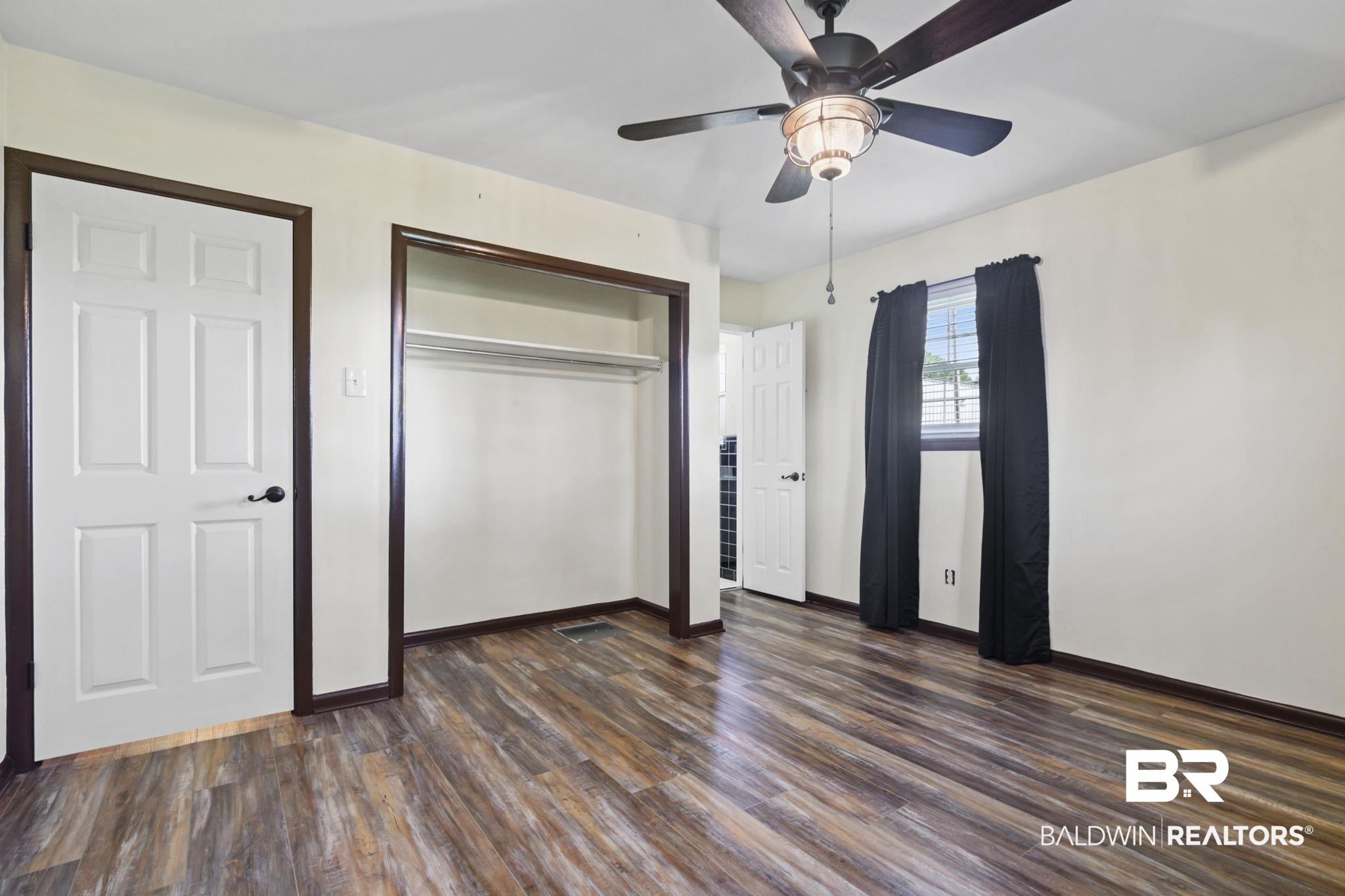 26710 Ernest Patterson Road Robertsdale, AL 36567 - Photo 22 of 37