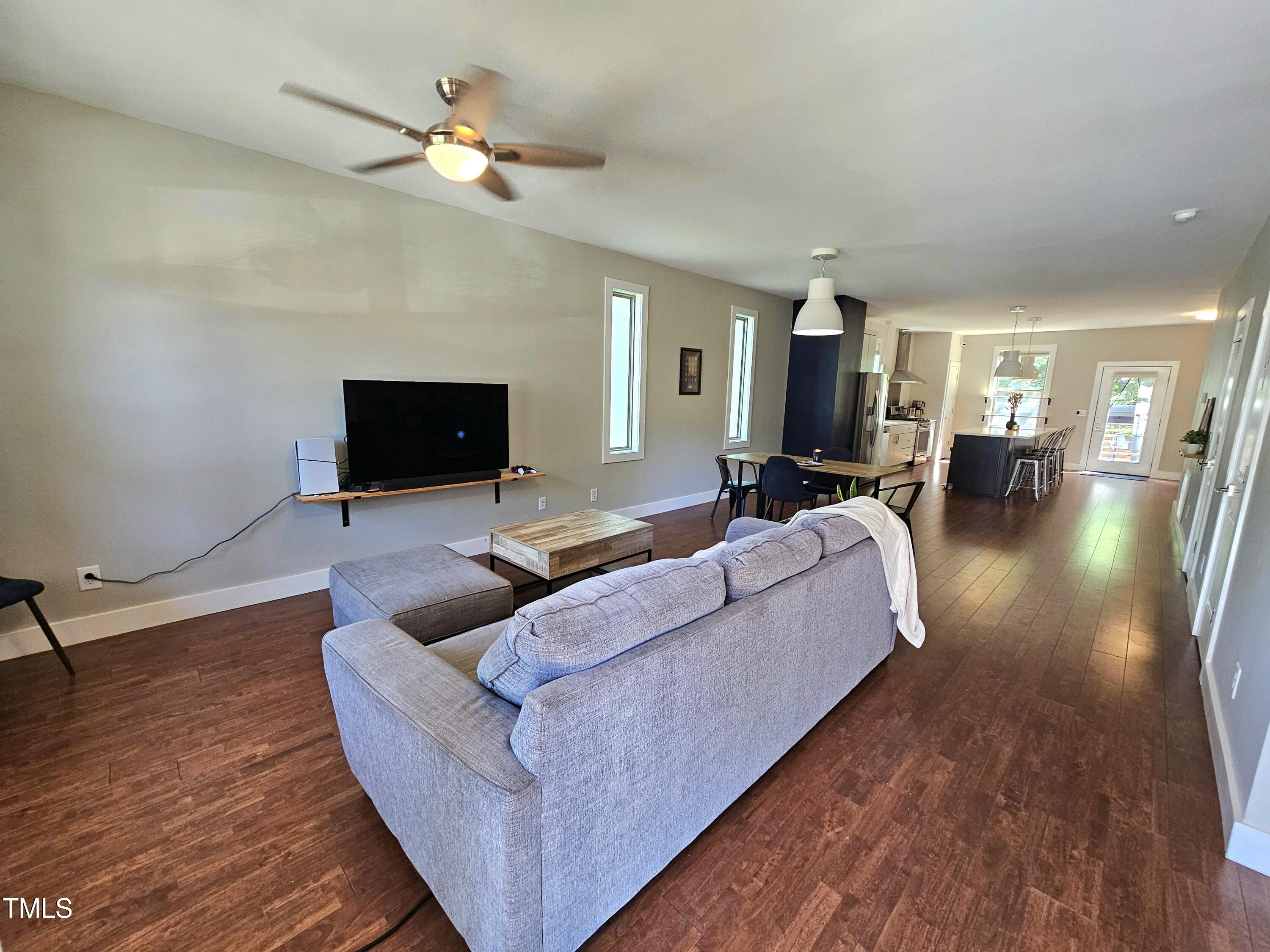 412 Bragg Street Raleigh, NC 27601 - Photo 6 of 41 20240821_145215