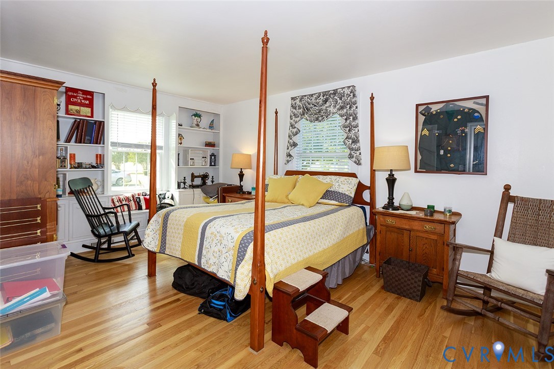 11133 Rolfe Highway Dendron, VA 23839 - Photo 27 of 49