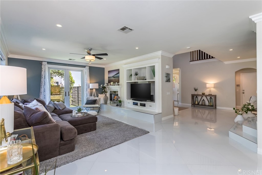 25521 Durant Place Stevenson Ranch, CA 91381 - Photo 12 of 74