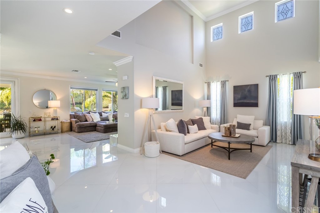 25521 Durant Place Stevenson Ranch, CA 91381 - Photo 10 of 74