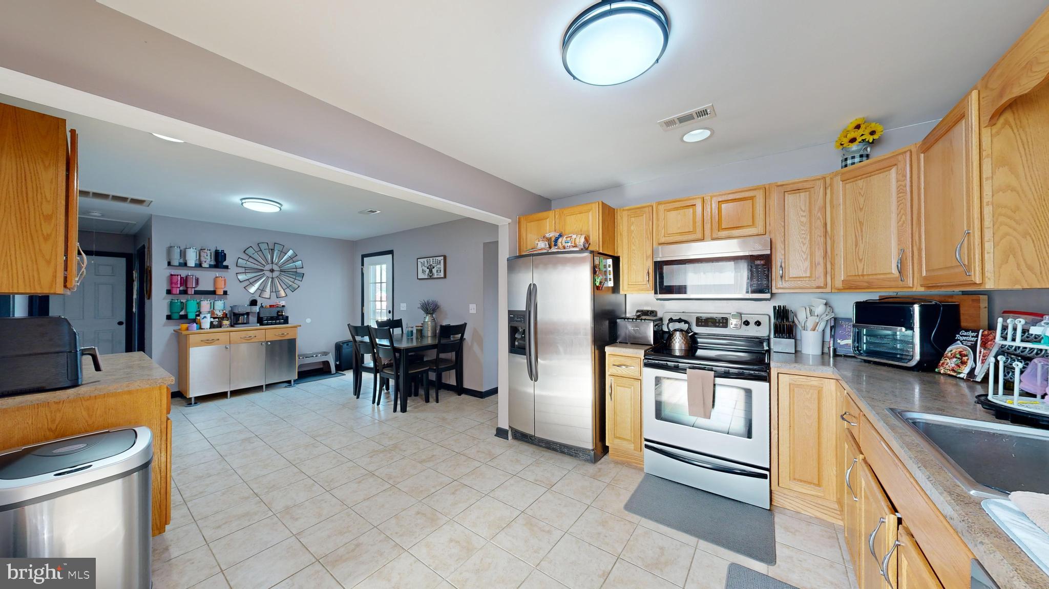 71 Greenbriar Road Hartly, DE 19953 - Photo 2 of 25