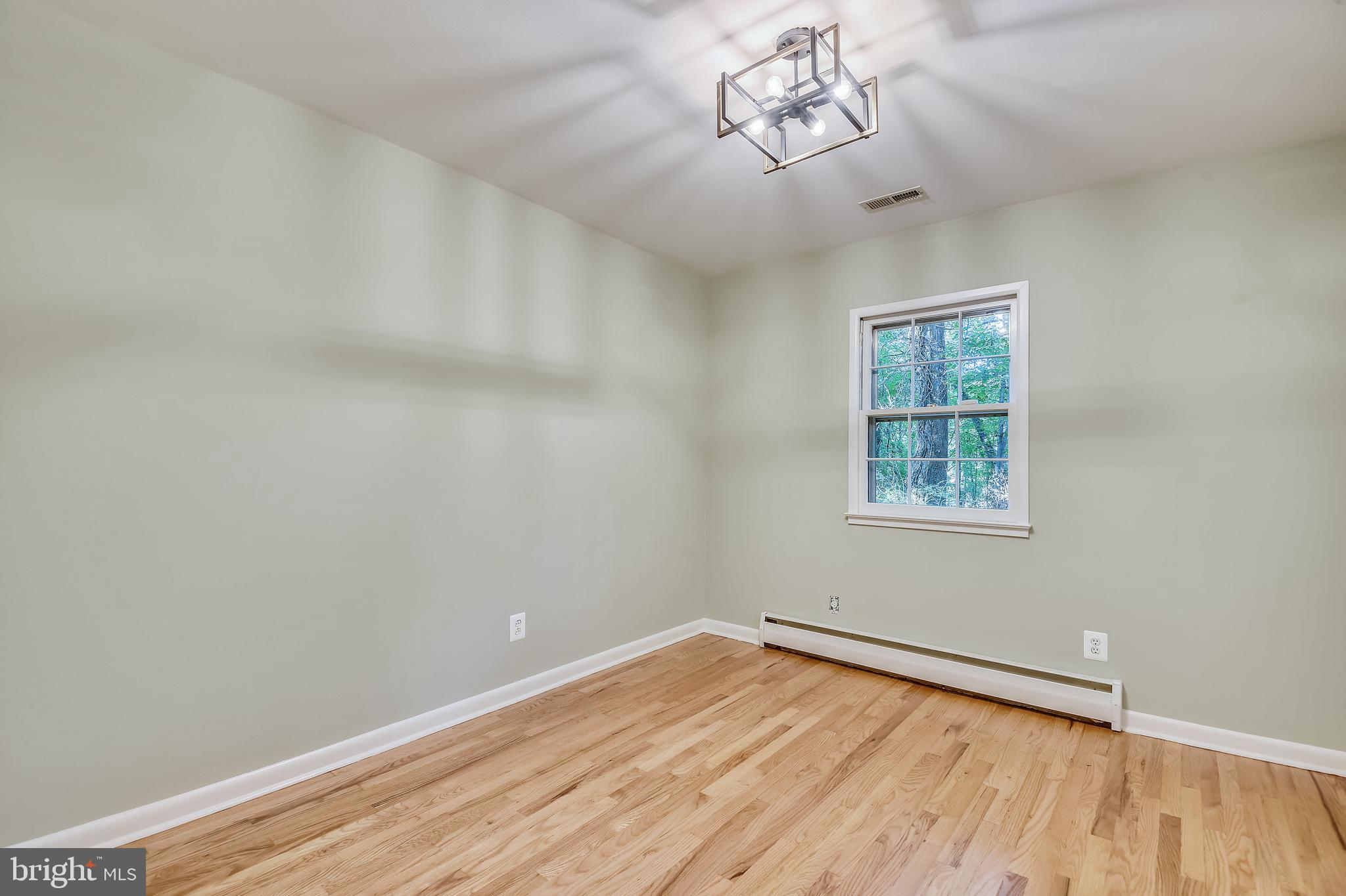 2852 Carrollton Road Annapolis, MD 21403 - Photo 28 of 65 Gallery Image 28