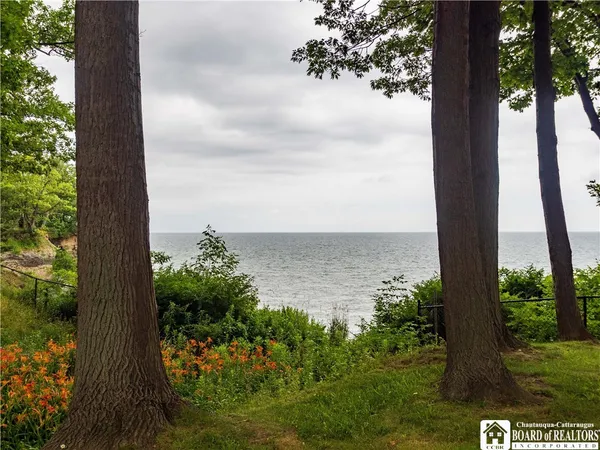 $249,900 | 1203 Edgewater Drive, Unit 3, Westfield, NY 14787