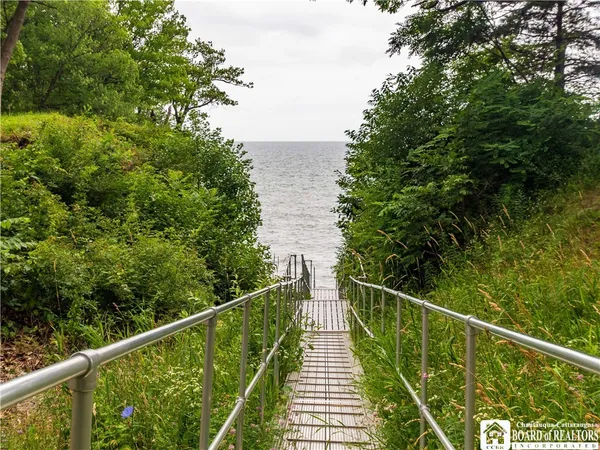 $249,900 | 1203 Edgewater Drive, Unit 3, Westfield, NY 14787