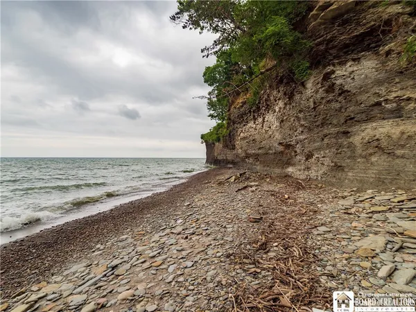 $249,900 | 1203 Edgewater Drive, Unit 3, Westfield, NY 14787