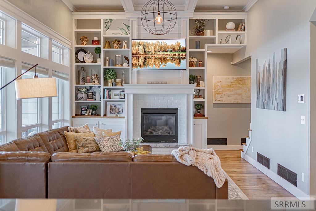 6369 East Tower Castle Loop Ammon, ID 83406 - Photo 11 of 95