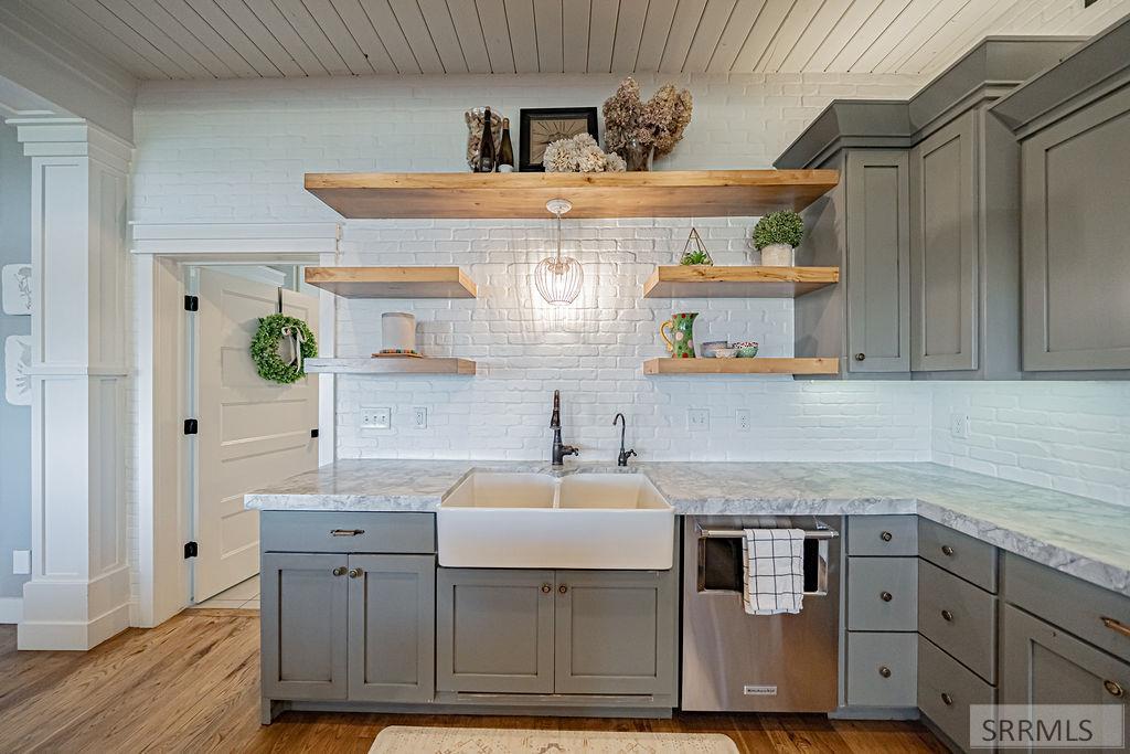 6369 East Tower Castle Loop Ammon, ID 83406 - Photo 23 of 95