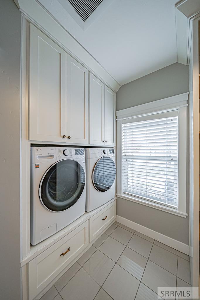 6369 East Tower Castle Loop Ammon, ID 83406 - Photo 33 of 95