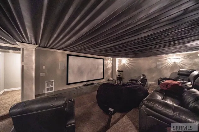 $1,250,000 | 6369 East Tower Castle Loop, Ammon, ID 83406