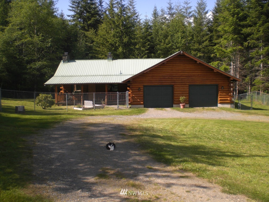 212 Hokanson Road Elma, WA 98541 - Photo 2 of 13 Gallery Image 2