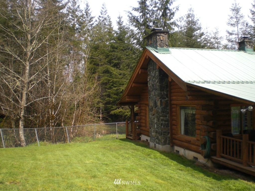 212 Hokanson Road Elma, WA 98541 - Photo 3 of 13 Gallery Image 3