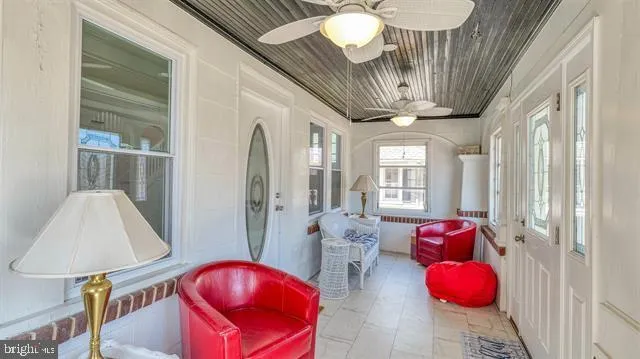 a view of front door with dining room