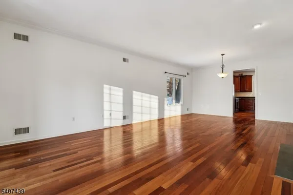 $4,480 | 282 South Street, Unit B, New Providence, NJ 07974