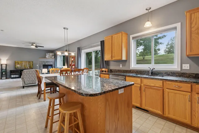 $399,999 | 1536 Stonewood Lane, Eagan, MN 55122