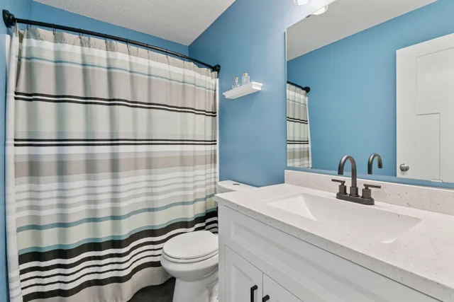 $399,999 | 1536 Stonewood Lane, Eagan, MN 55122